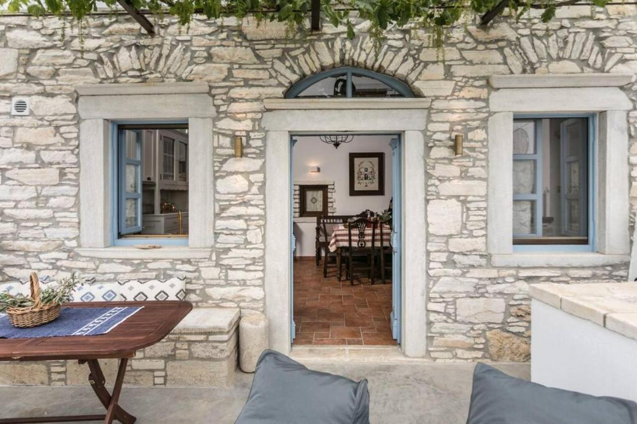 Traditional Inn Pirethron Apérathos エクステリア 写真