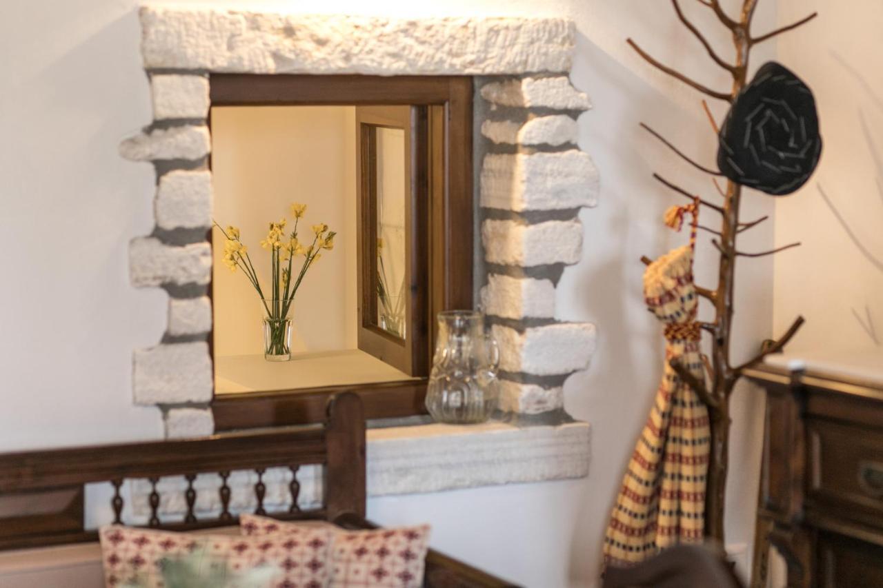 Traditional Inn Pirethron Apérathos エクステリア 写真